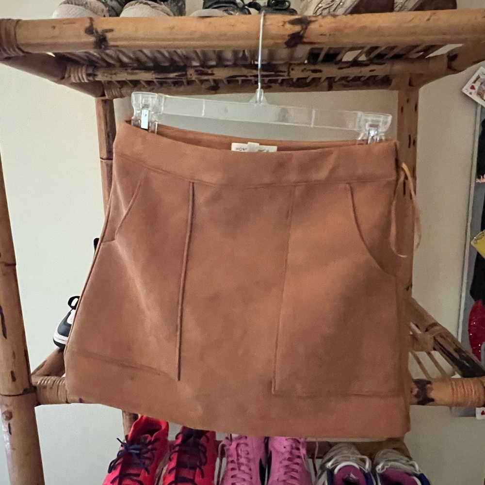 Honey Punch Skirt size small